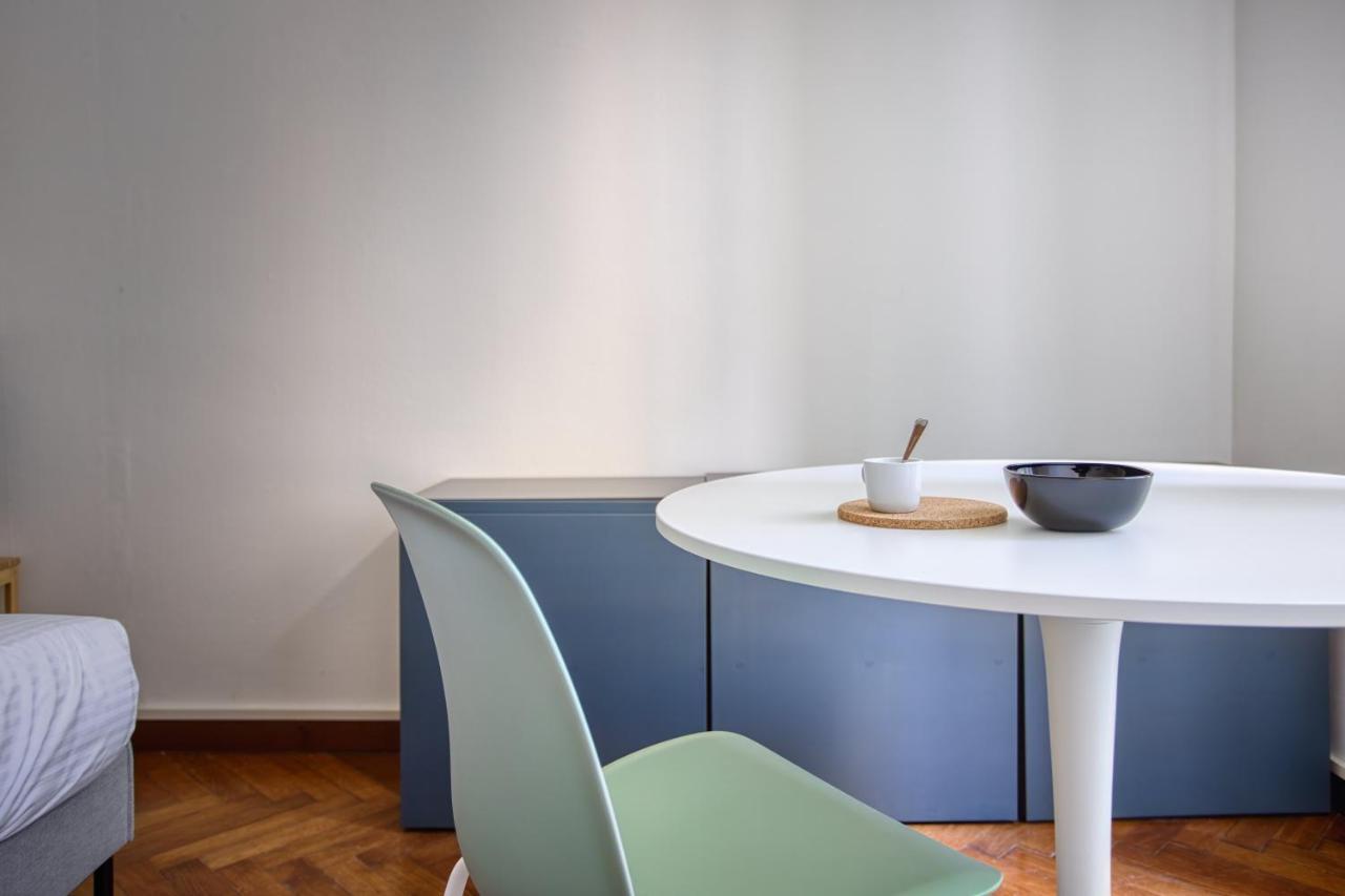 شقة Joivy Mauri - Cosy Flats Near The Duomo ميلان المظهر الخارجي الصورة