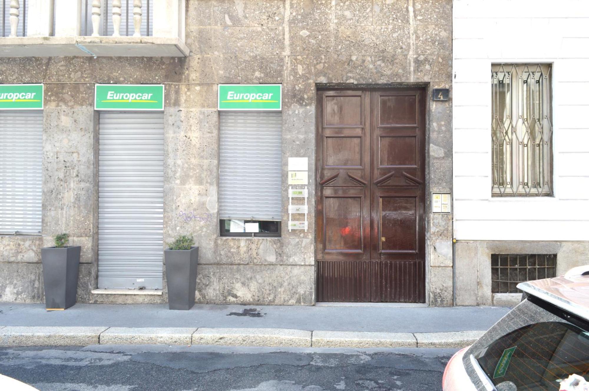 شقة Joivy Mauri - Cosy Flats Near The Duomo ميلان المظهر الخارجي الصورة